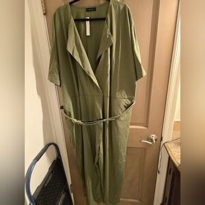 New Soncy size 4 (26w) olive green jumpsuit